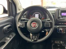 FIAT - MOBI - 2017/2018 - Branca - R$ 47.990,00