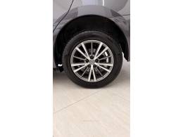 TOYOTA - COROLLA - 2018/2018 - Cinza - R$ 85.900,00