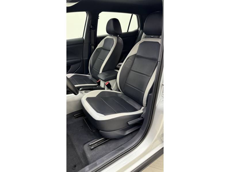 VOLKSWAGEN - T-CROSS - 2019/2020 - Prata - R$ 109.900,00