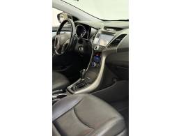 HYUNDAI - ELANTRA - 2014/2015 - Branca - R$ 66.900,00