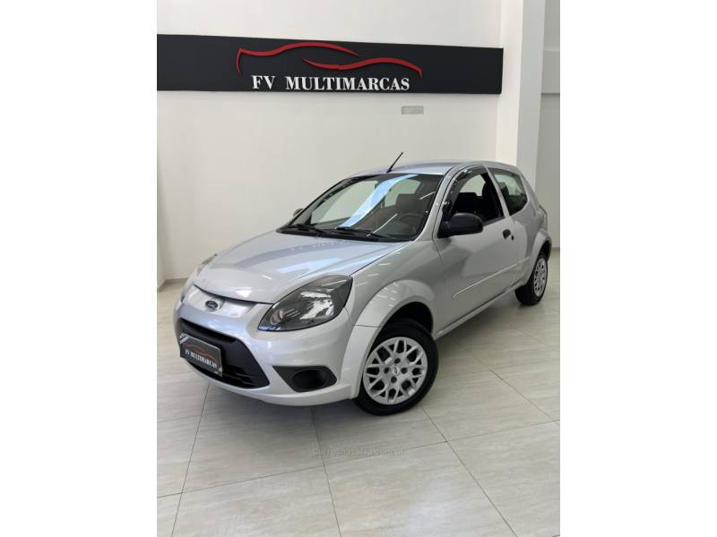 FORD - KA - 2012/2012 - Prata - R$ 27.900,00