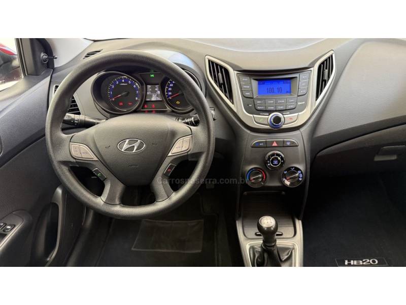 HYUNDAI - HB20 - 2014/2015 - Vermelha - R$ 41.900,00