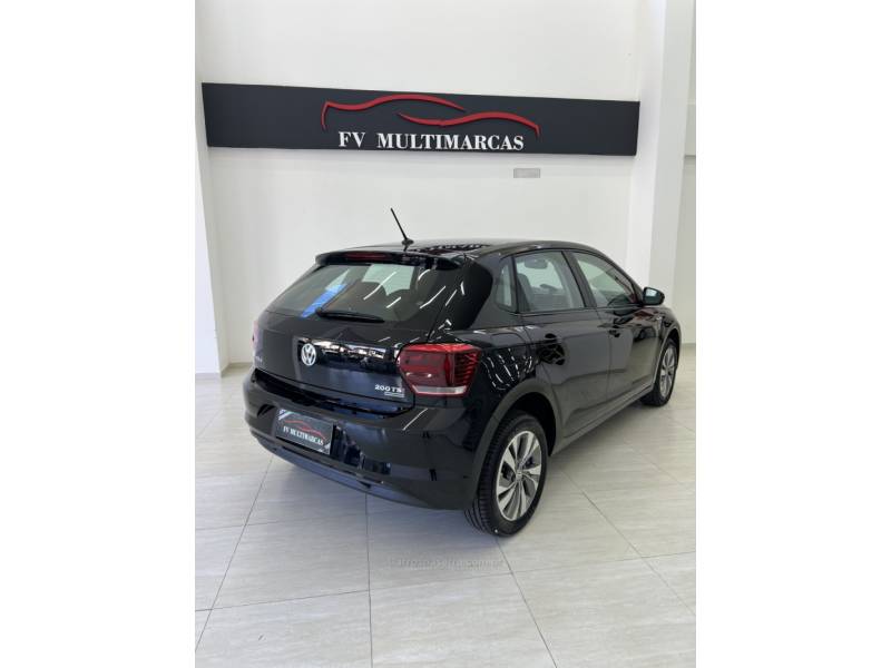 VOLKSWAGEN - POLO - 2020/2020 - Preta - R$ 81.990,00