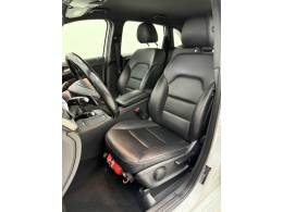 MERCEDES-BENZ - B 200 - 2014/2014 - Prata - R$ 69.990,00