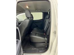 FORD - RANGER - 2022/2023 - Branca - R$ 185.900,00
