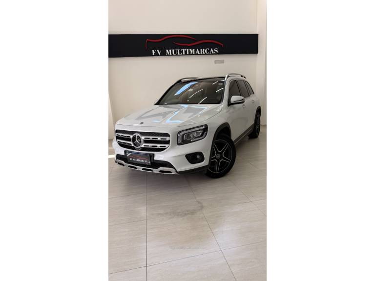 MERCEDES-BENZ - GLB 200 - 2023/2023 - Branca - R$ 259.900,00