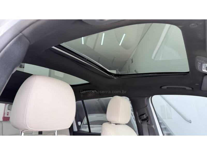 MERCEDES-BENZ - GLB 200 - 2023/2023 - Branca - R$ 259.900,00