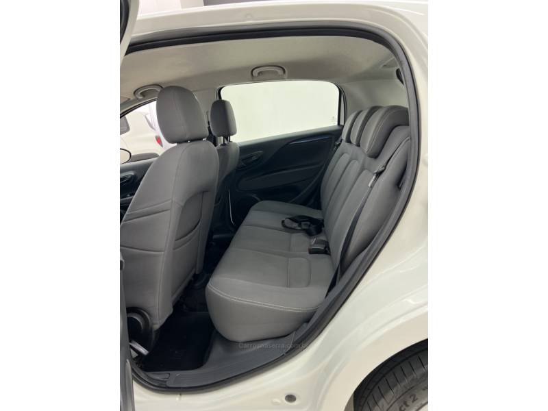 FIAT - PUNTO - 2013/2013 - Branca - R$ 44.990,00