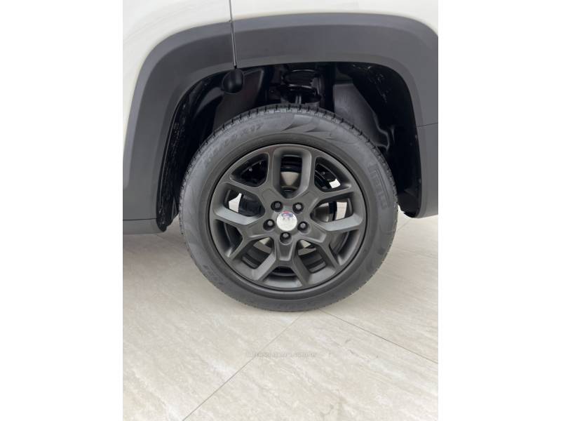 JEEP - RENEGADE - 2017/2017 - Branca - R$ 77.900,00