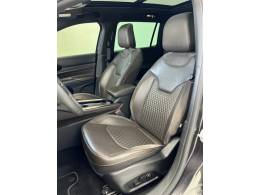 JEEP - COMMANDER - 2022/2022 - Cinza - R$ 196.900,00