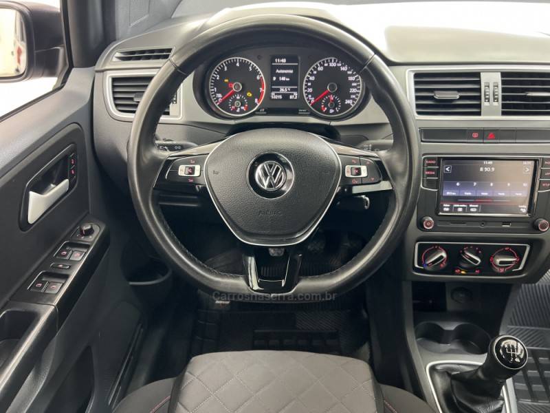 VOLKSWAGEN - FOX - 2019/2019 - Cinza - R$ 67.990,00