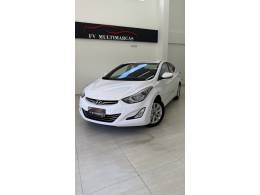 HYUNDAI - ELANTRA - 2014/2015 - Branca - R$ 66.900,00