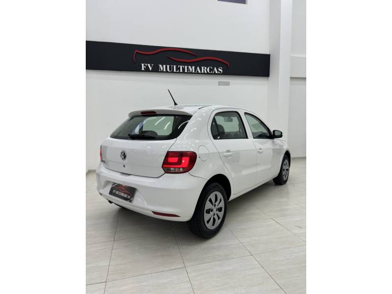 VOLKSWAGEN - GOL - 2016/2016 - Branca - R$ 42.990,00