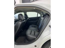 FORD - FUSION - 2010/2011 - Branca - R$ 44.900,00