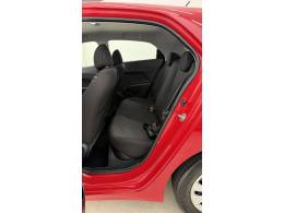 HYUNDAI - HB20 - 2014/2015 - Vermelha - R$ 41.900,00