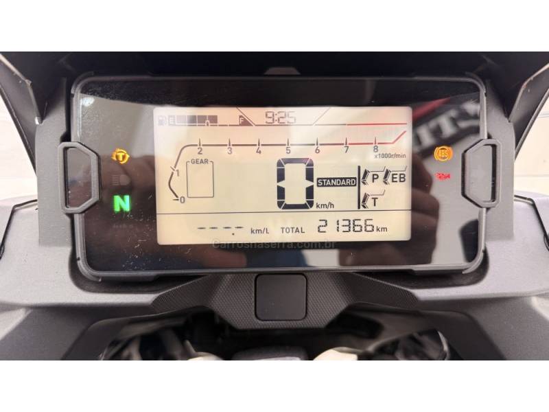 HONDA - NC 750X - 2022/2022 - Vermelha - R$ 54.900,00