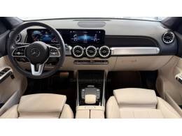 MERCEDES-BENZ - GLB 200 - 2023/2023 - Branca - R$ 259.900,00