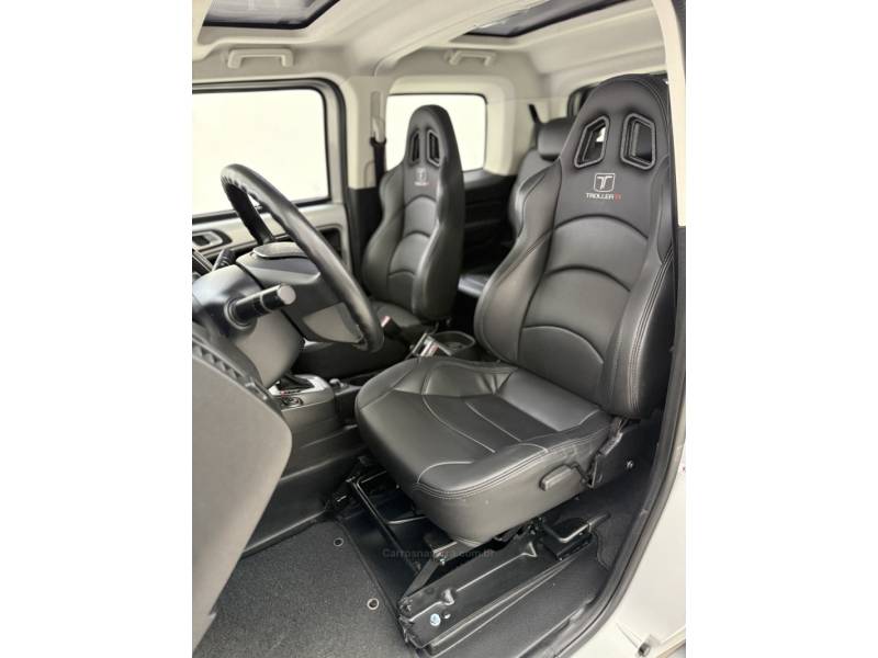 TROLLER - T4 - 2021/2021 - Prata - R$ 245.000,00