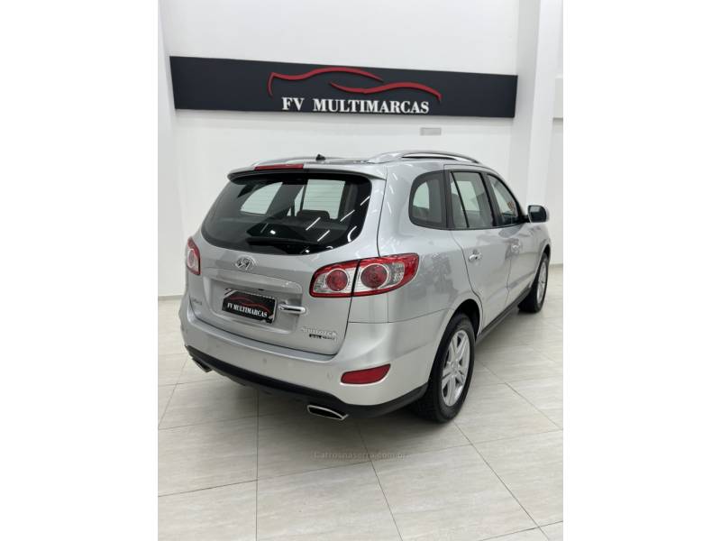 HYUNDAI - SANTA FÉ - 2011/2011 - Prata - R$ 59.990,00