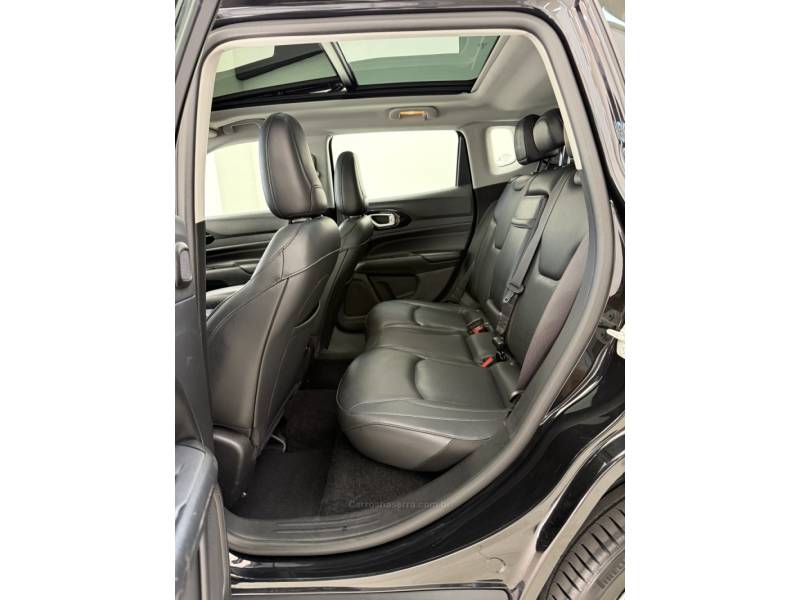 JEEP - COMPASS - 2022/2022 - Prata - R$ 159.990,00