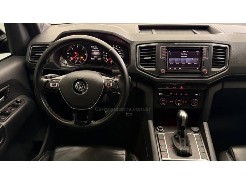 VOLKSWAGEN - AMAROK - 2022/2023 - Cinza - R$ 219.900,00
