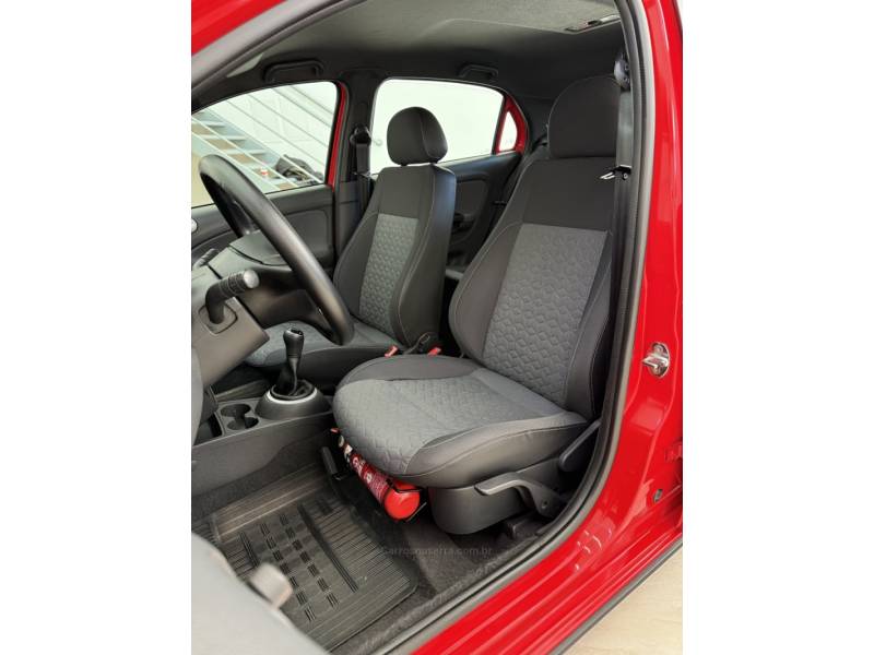 VOLKSWAGEN - GOL - 2014/2014 - Vermelha - R$ 45.900,00