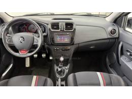 RENAULT - SANDERO - 2016/2017 - Branca - R$ 66.900,00