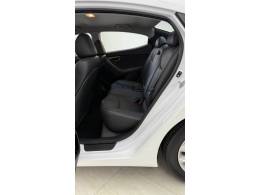 HYUNDAI - ELANTRA - 2014/2015 - Branca - R$ 66.900,00