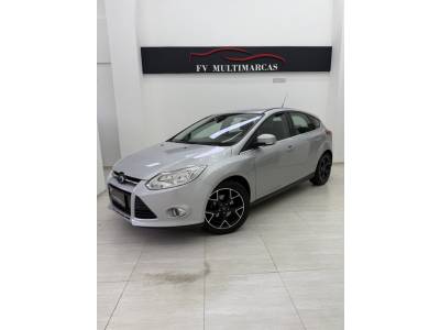 FORD - FOCUS - 2015/2015 - Prata - R$ 51.900,00
