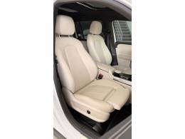 MERCEDES-BENZ - GLB 200 - 2023/2023 - Branca - R$ 259.900,00