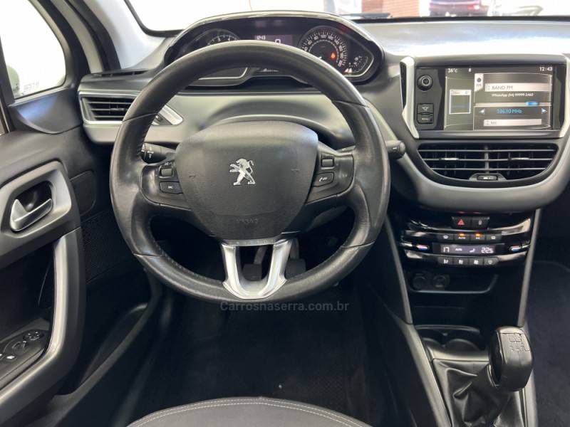 PEUGEOT - 208 - 2014/2014 - Branca - R$ 47.990,00