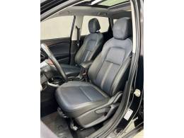 CHEVROLET - TRACKER - 2021/2022 - Preta - R$ 119.990,00