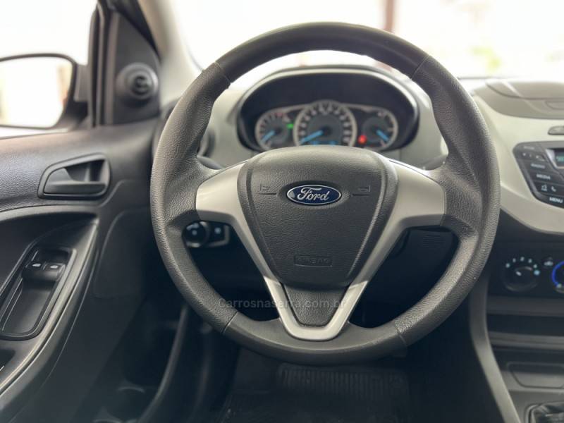 FORD - KA - 2017/2017 - Prata - R$ 44.990,00