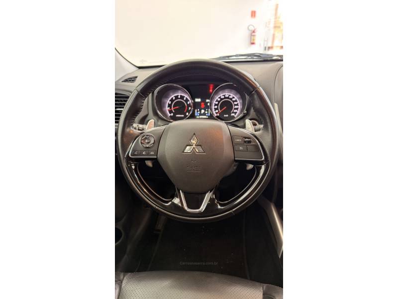MITSUBISHI - ASX - 2018/2018 - Prata - R$ 91.900,00