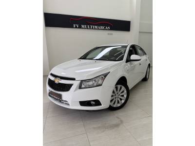 CHEVROLET - CRUZE - 2013/2013 - Prata - R$ 63.900,00