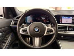 BMW - 320I - 2022/2022 - Branca - R$ 239.900,00
