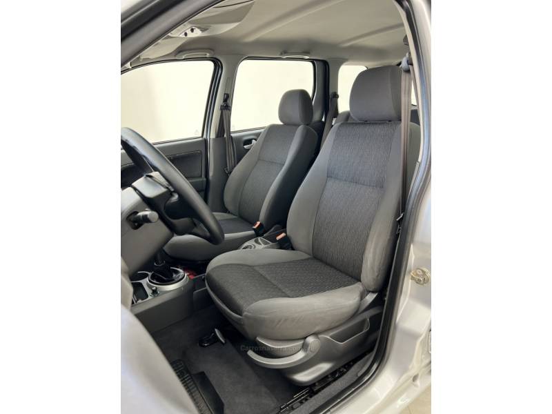 FORD - ECOSPORT - 2006/2006 - Prata - R$ 31.990,00