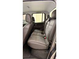 VOLKSWAGEN - AMAROK - 2024/2024 - Cinza - R$ 244.900,00