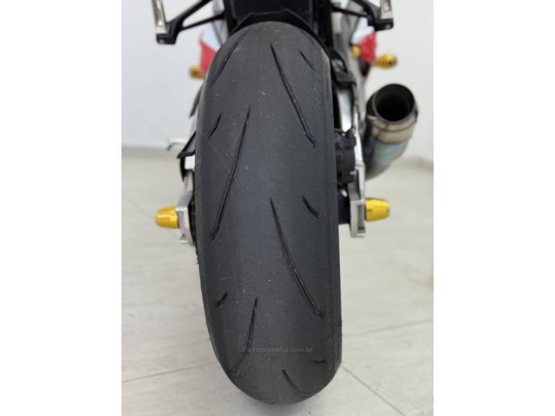 BMW - S 1000 - 2017/2017 - Vermelha - R$ 77.900,00