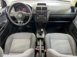 VOLKSWAGEN - POLO SEDAN - 2010/2010 - Prata - R$ 32.990,00