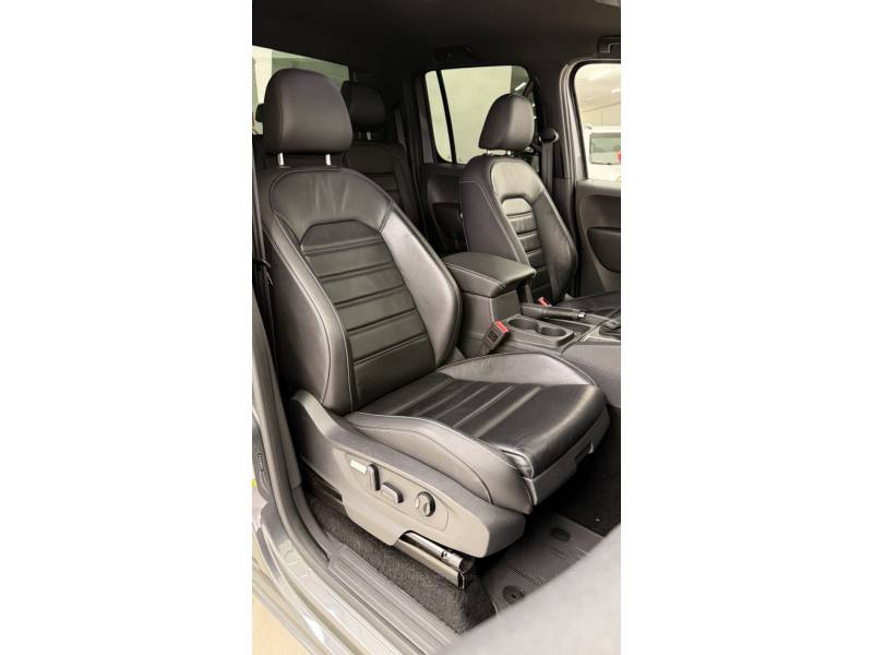 VOLKSWAGEN - AMAROK - 2022/2023 - Cinza - R$ 219.900,00