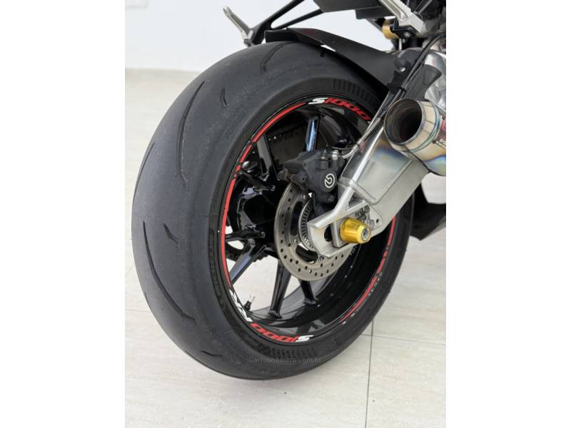 BMW - S 1000 - 2017/2017 - Vermelha - R$ 77.900,00